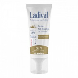 ladival-antimanchas-toque-seco-spf50-50-ml